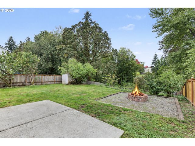 1208 Ne 17TH Ave, Battle Ground, WA 98604