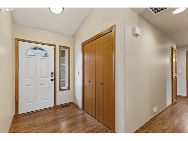 1208 Ne 17TH Ave, Battle Ground, WA 98604