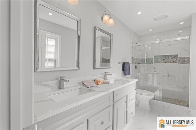 1 Rothwell Drive, Monroe, NJ 08831