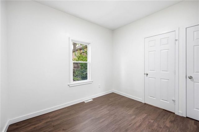 1047 Quindaro Boulevard, Kansas City, KS 66104