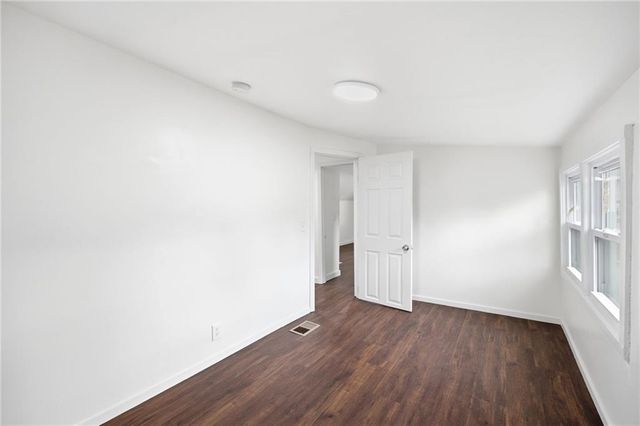 1047 Quindaro Boulevard, Kansas City, KS 66104
