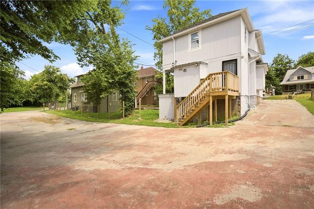 1047 Quindaro Boulevard, Kansas City, KS 66104