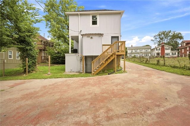 1047 Quindaro Boulevard, Kansas City, KS 66104