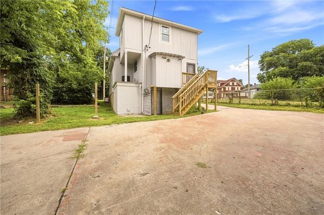 1047 Quindaro Boulevard, Kansas City, KS 66104