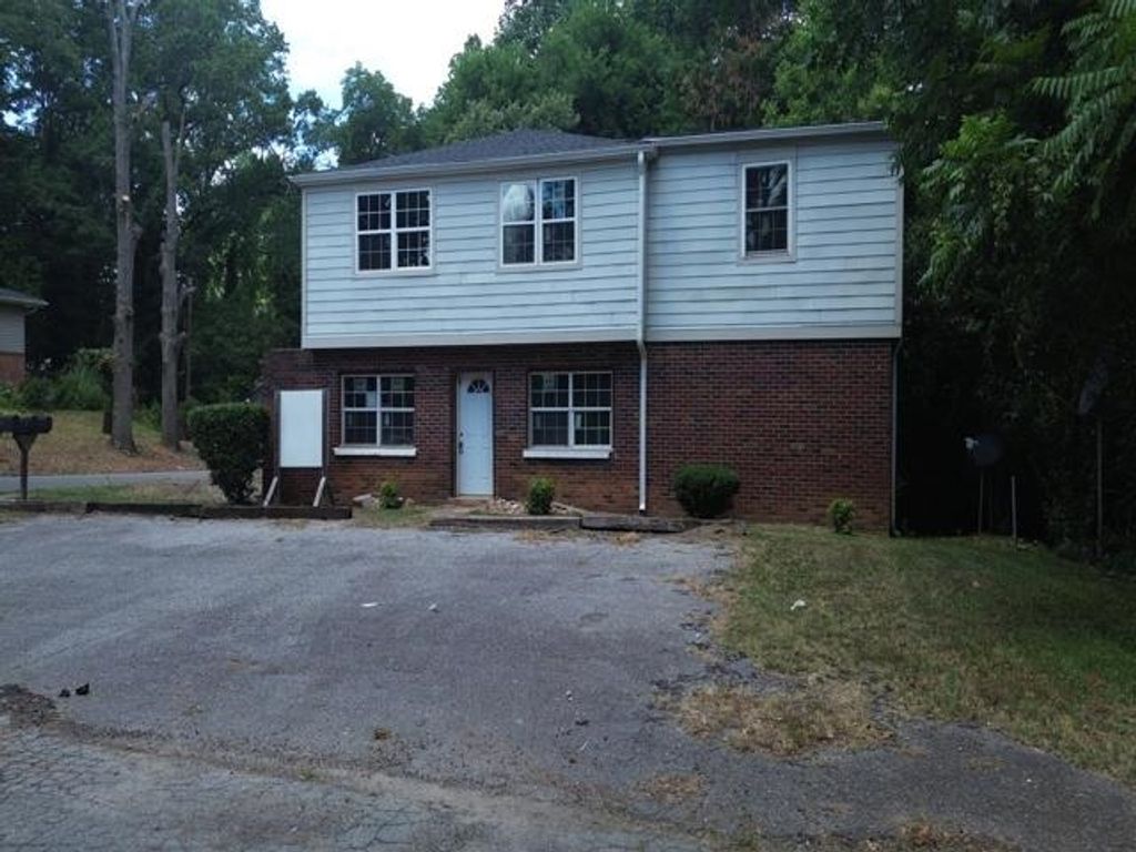 164 N Cleveland Park Dr Drive, Spartanburg, SC 29303