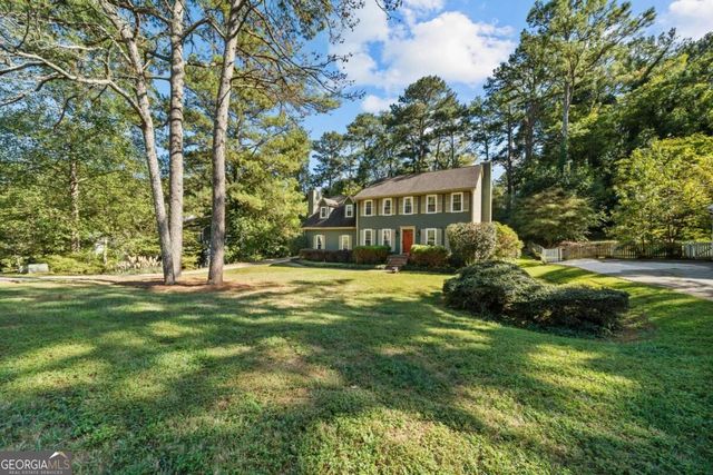 1793 Windcrest Drive SW, Lilburn, GA 30047