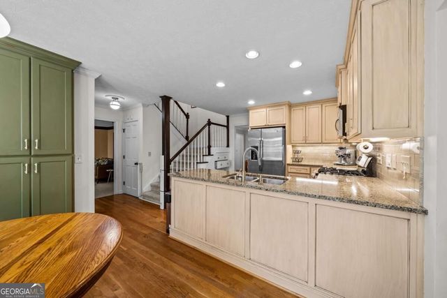 1793 Windcrest Drive SW, Lilburn, GA 30047