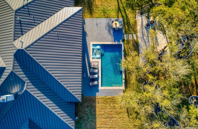 916 JENNY LEIGH TRL, Bulverde, TX 78163