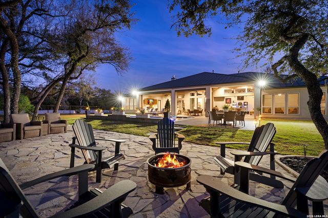 916 JENNY LEIGH TRL, Bulverde, TX 78163