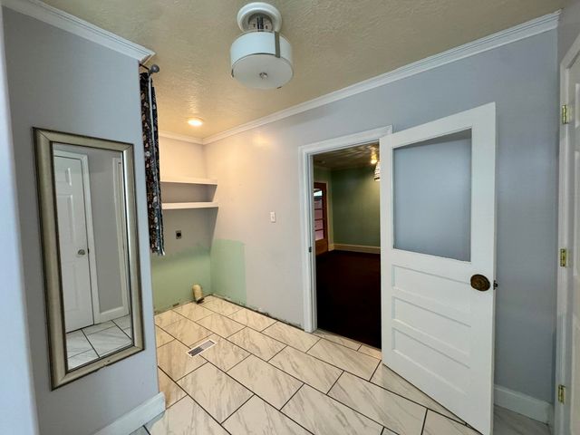 275 S Spring Street, Melbourne, AR 72556