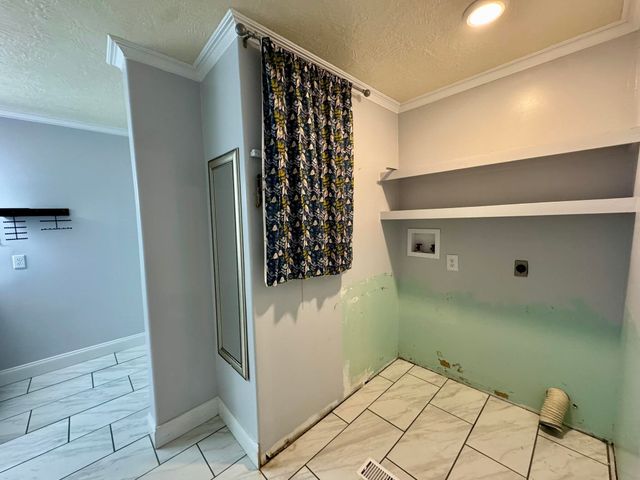 275 S Spring Street, Melbourne, AR 72556