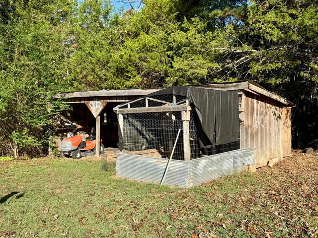 275 S Spring Street, Melbourne, AR 72556