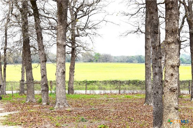 4440 County Road 448, Thorndale, TX 76577