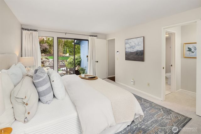 18430 NE 15th Place, Bellevue, WA 98008