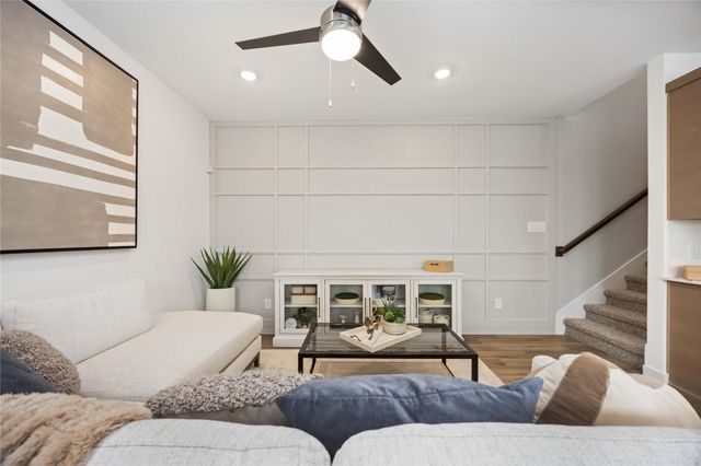 2811 Mchenry Landing Lane, Houston, TX 77051