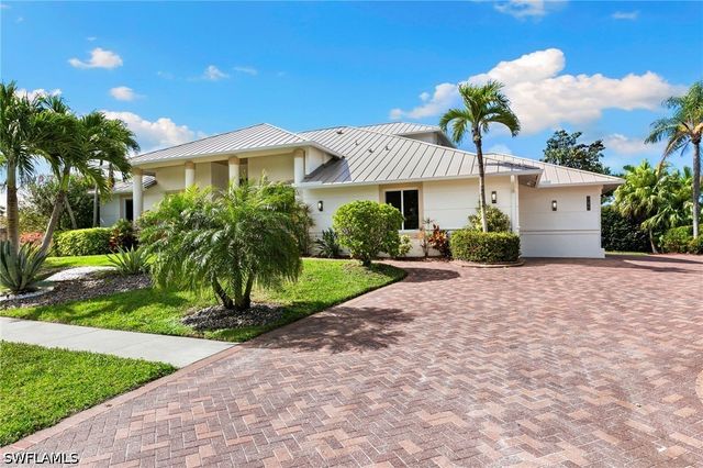 741 Holly CT, Marco Island, FL 34145