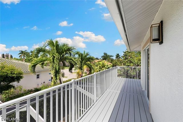 741 Holly CT, Marco Island, FL 34145