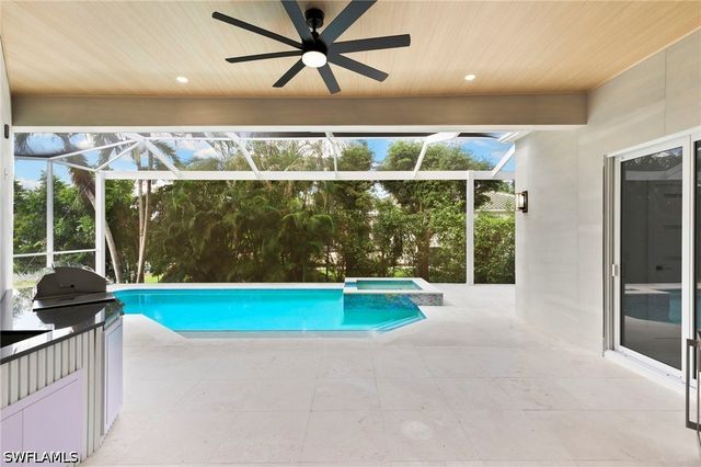 741 Holly CT, Marco Island, FL 34145