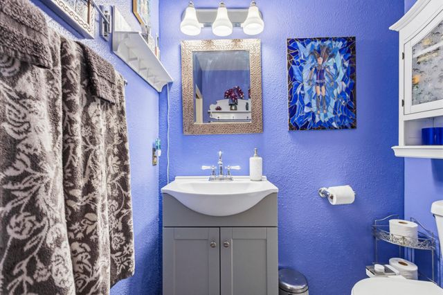 517 Coal Avenue SE, Albuquerque, NM 87102