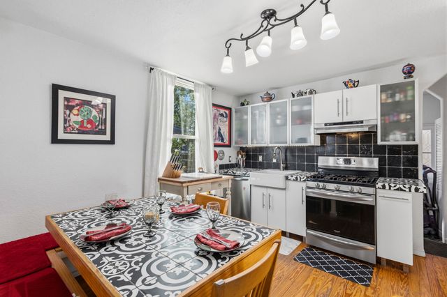 517 Coal Avenue SE, Albuquerque, NM 87102
