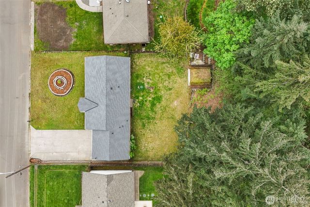 2335 SW 342nd Street, Federal Way, WA 98023