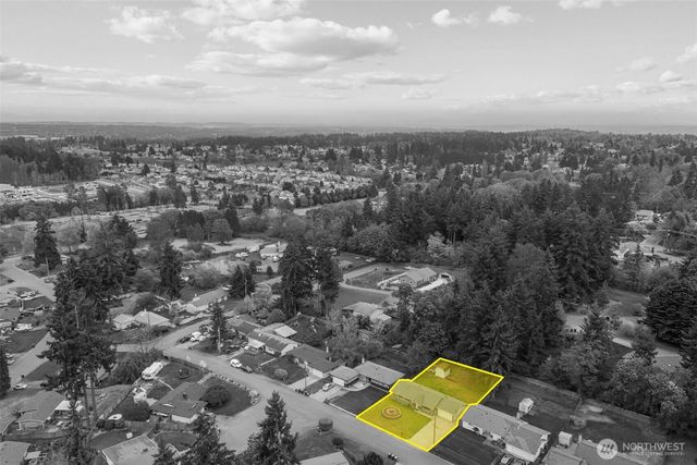2335 SW 342nd Street, Federal Way, WA 98023