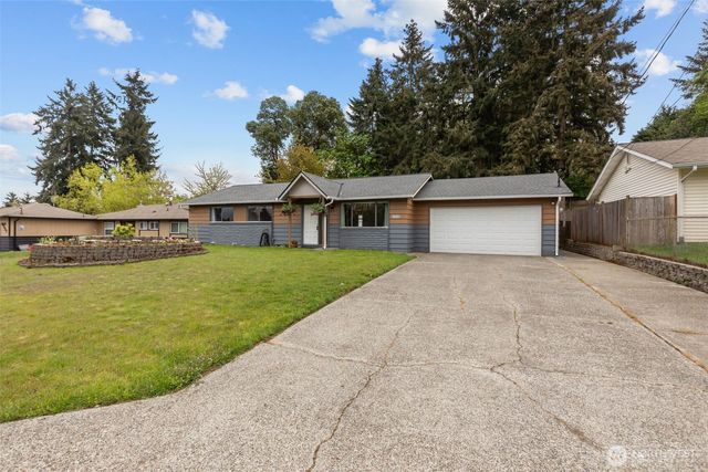 2335 SW 342nd Street, Federal Way, WA 98023