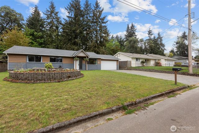 2335 SW 342nd Street, Federal Way, WA 98023