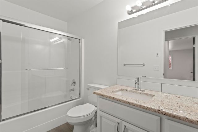 5704 W Garden Springs Rd, Spokane, WA 99224