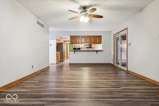 636 Bakeway Circle, Indianapolis, IN 46231