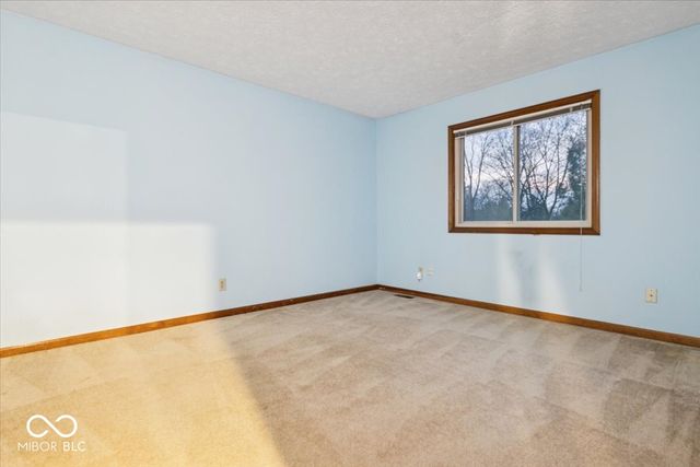 636 Bakeway Circle, Indianapolis, IN 46231