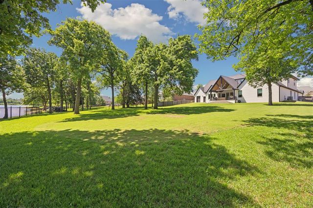 5008 Shades Bridge Road, Edmond, OK 73034