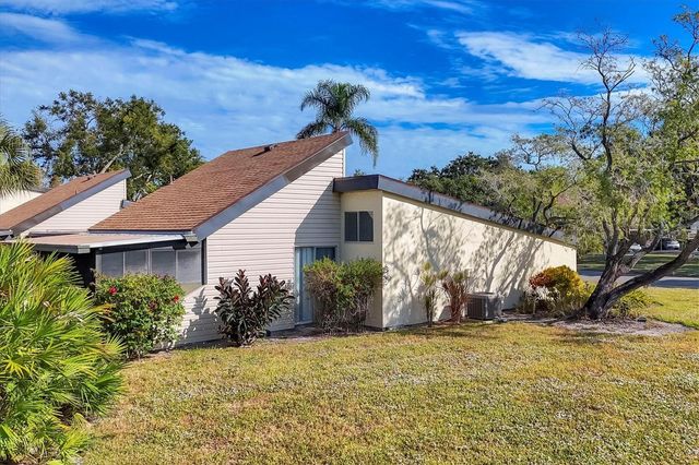 680 WHITE PINE TREE ROAD 61, Venice, FL 34285