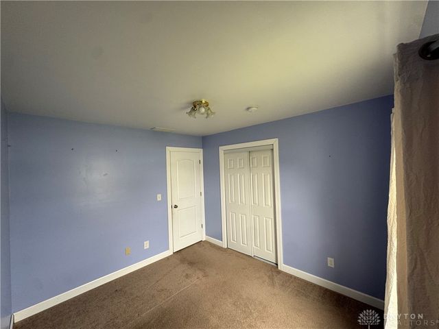 110 Brooke Woode Drive, Brookville, OH 45309
