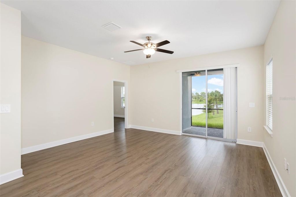 Image 12 of property listing at 14008 CRIMSON AVENUE, Bradenton, FL 34211