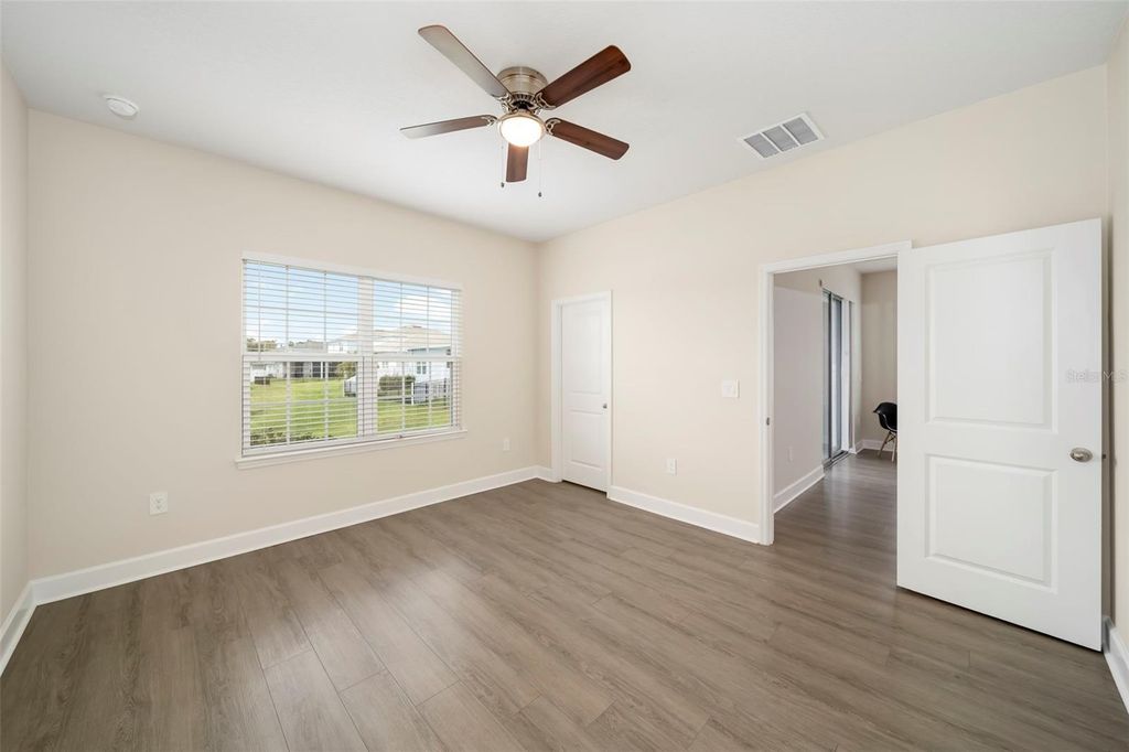 Image 16 of property listing at 14008 CRIMSON AVENUE, Bradenton, FL 34211