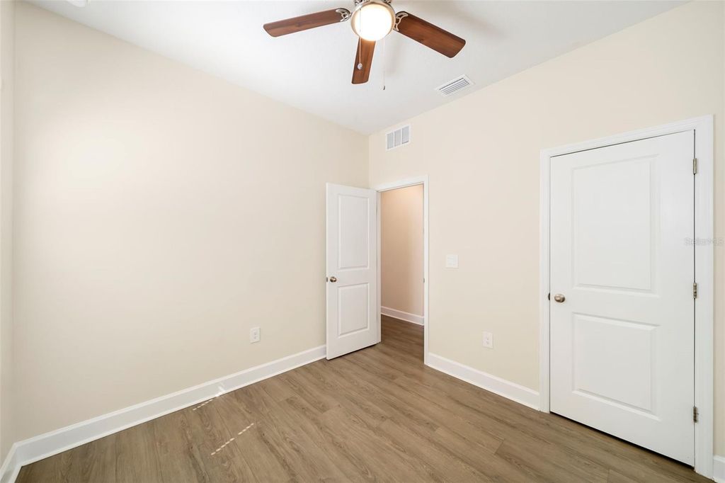Image 21 of property listing at 14008 CRIMSON AVENUE, Bradenton, FL 34211