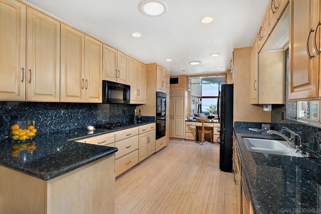 658 E Circle Drive, Solana Beach, CA 92075 — photo 5