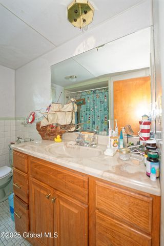 90 Winnie Street, Albany, NY 12208