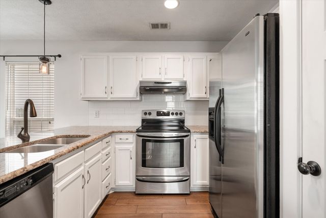 515 Selsey Ct, S, Hermitage, TN 37076