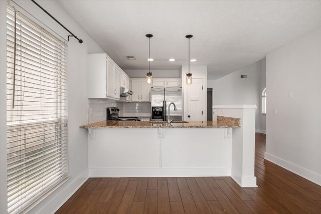 515 Selsey Ct, S, Hermitage, TN 37076
