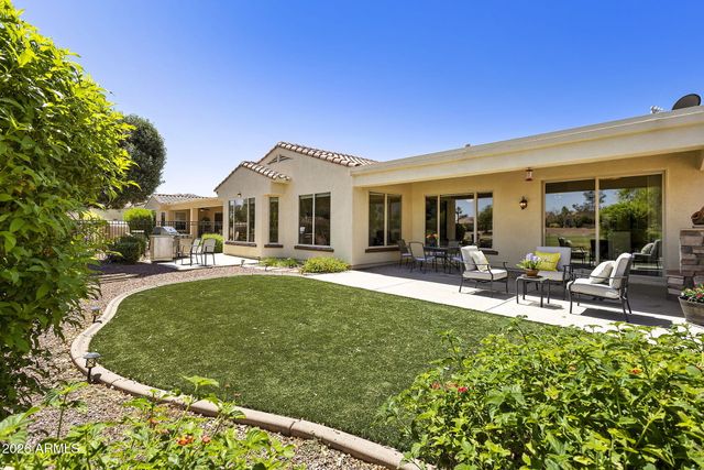 23019 N GIOVOTA Drive, Sun City West, AZ 85375
