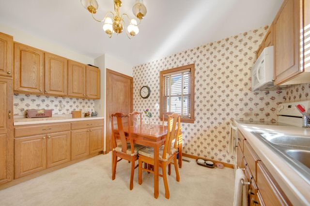 1117 Frank Avenue, Albert Lea, MN 56007