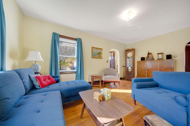 1117 Frank Avenue, Albert Lea, MN 56007