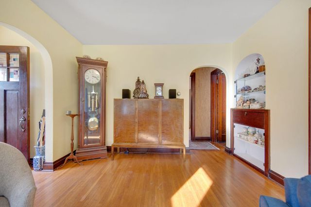 1117 Frank Avenue, Albert Lea, MN 56007