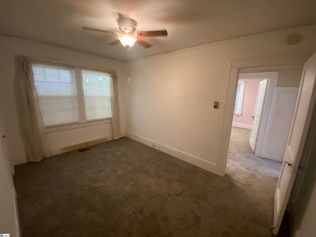 302 Jones Street, Laurens, SC 29360
