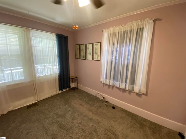 302 Jones Street, Laurens, SC 29360