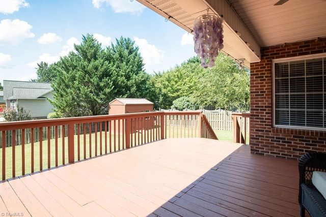 1003 Bradford Lane, Archdale, NC 27263