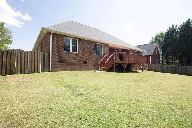 1003 Bradford Lane, Archdale, NC 27263