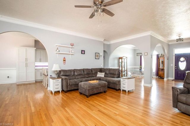 1003 Bradford Lane, Archdale, NC 27263
